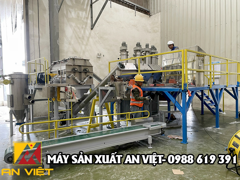 Lắp đặt cân định lượng 5 thành phần 2 tấn/h tại Nghệ An